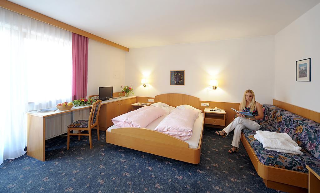 Hotel Waldheim Natz-Schabs Room photo